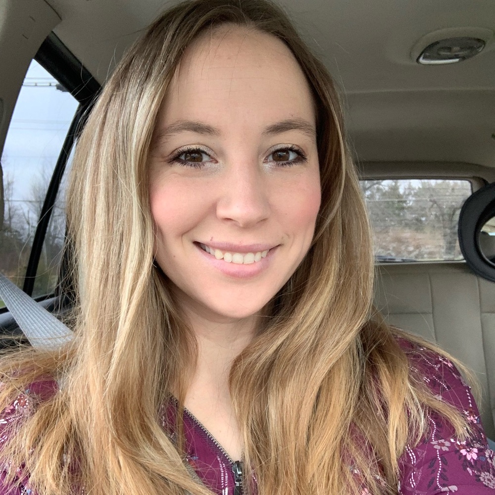 Meet your Posher, Crystal